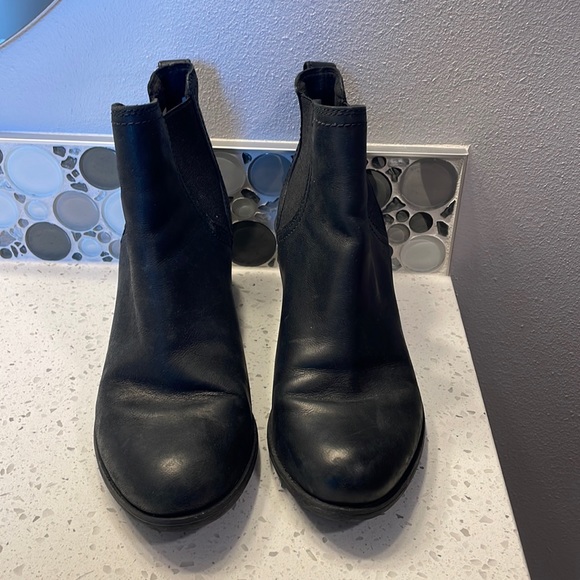 mauve timberland boots